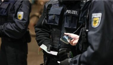 Ehepaar landet nach lautem Streit im Gefängnis