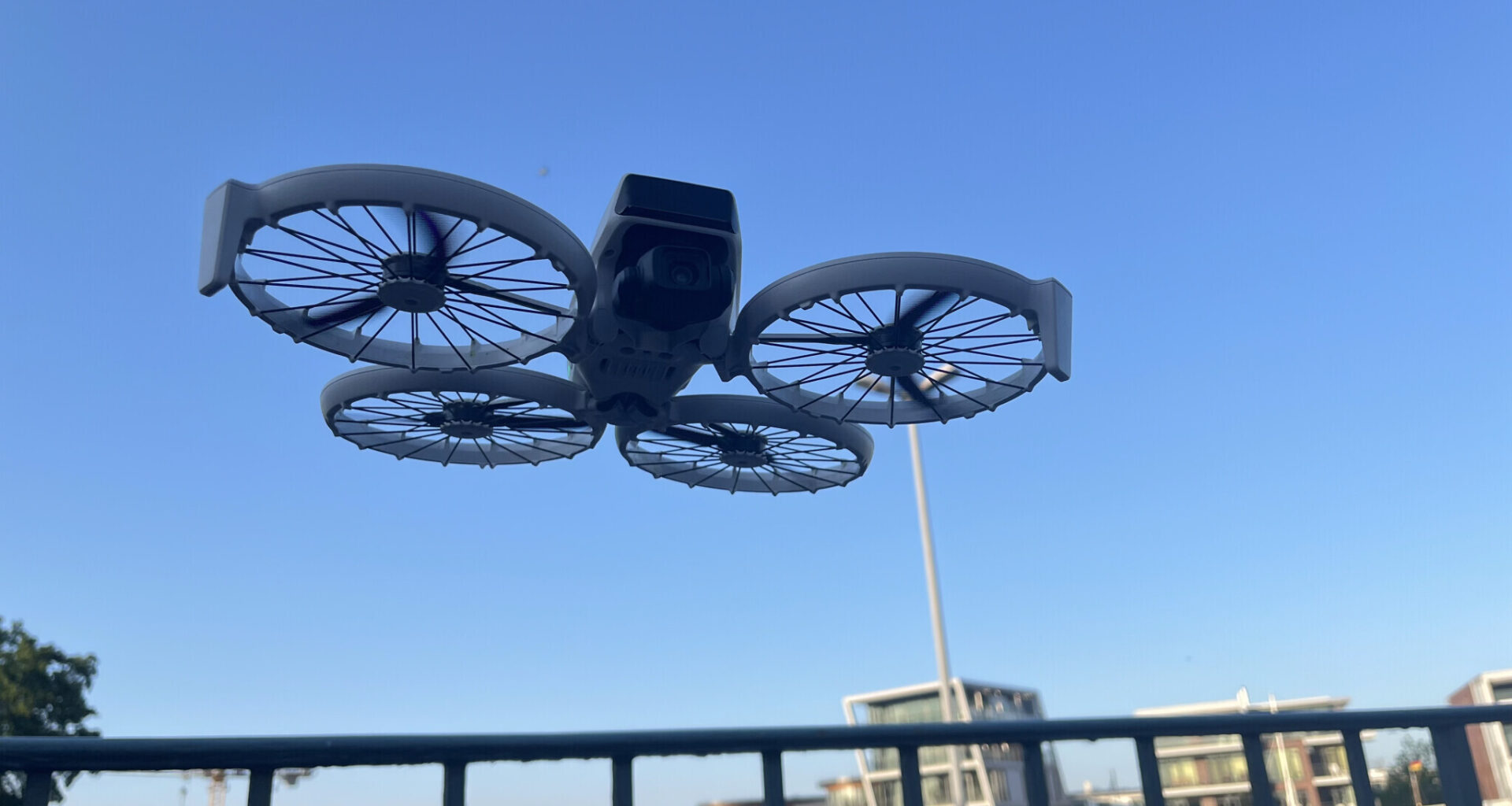 DJI Flip im Test: So gut ist die günstige Drohne wirklich