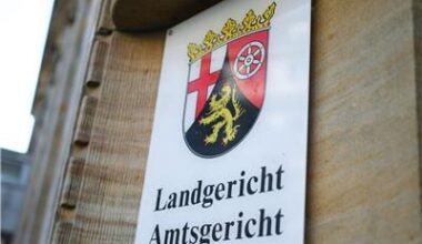 Vorwurf Terrorismusfinanzierung – Jugendlicher vor Gericht