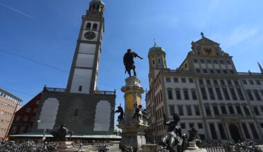 Bayern: Neuer Versuch: Augsburger Wahrzeichen soll Spitze verlieren