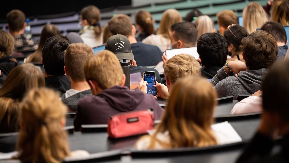 Niedersachsen & Bremen: Studie sieht leichteren Zugang zum Studium im Nordwesten