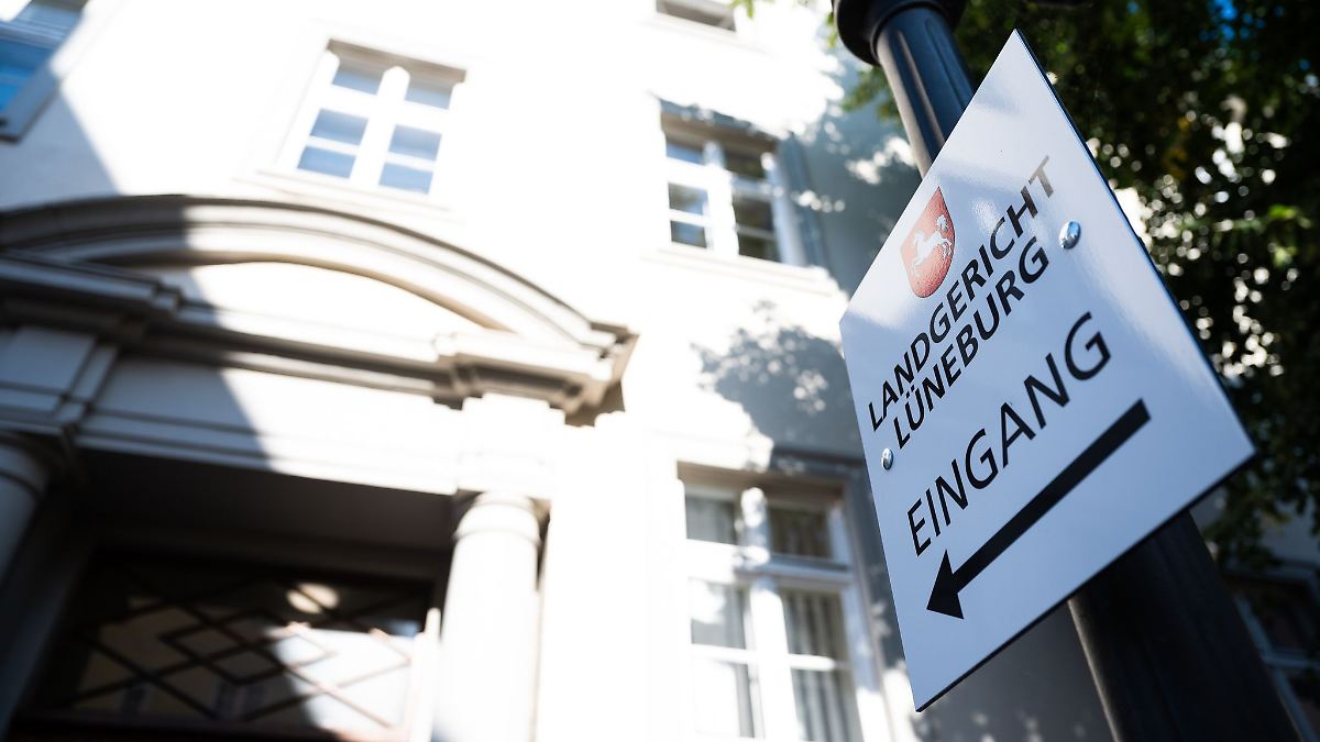 Niedersachsen & Bremen: Urteile im Prozess um verkaufte Aufenthaltstitel erwartet