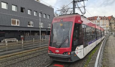 Niedersachsen & Bremen: Straßenbahn in Braunschweig entgleist - Straße gesperrt
