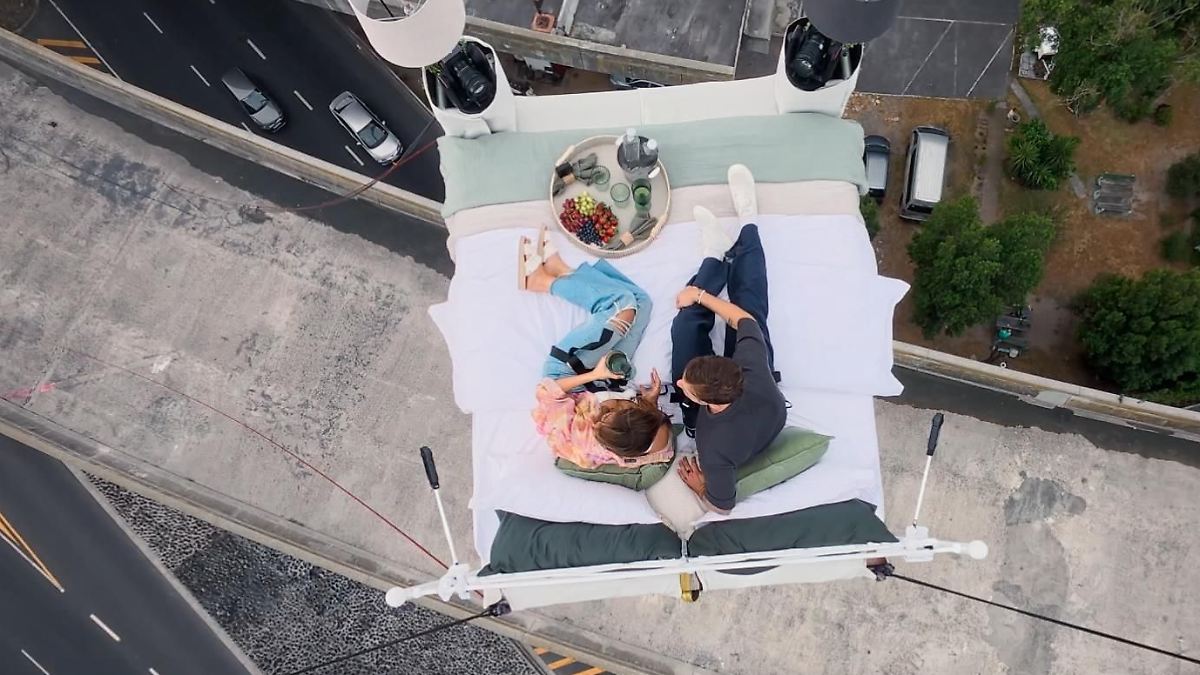 "Die Bachelors": "Ich habe sie direkt ins Bett bekommen!"