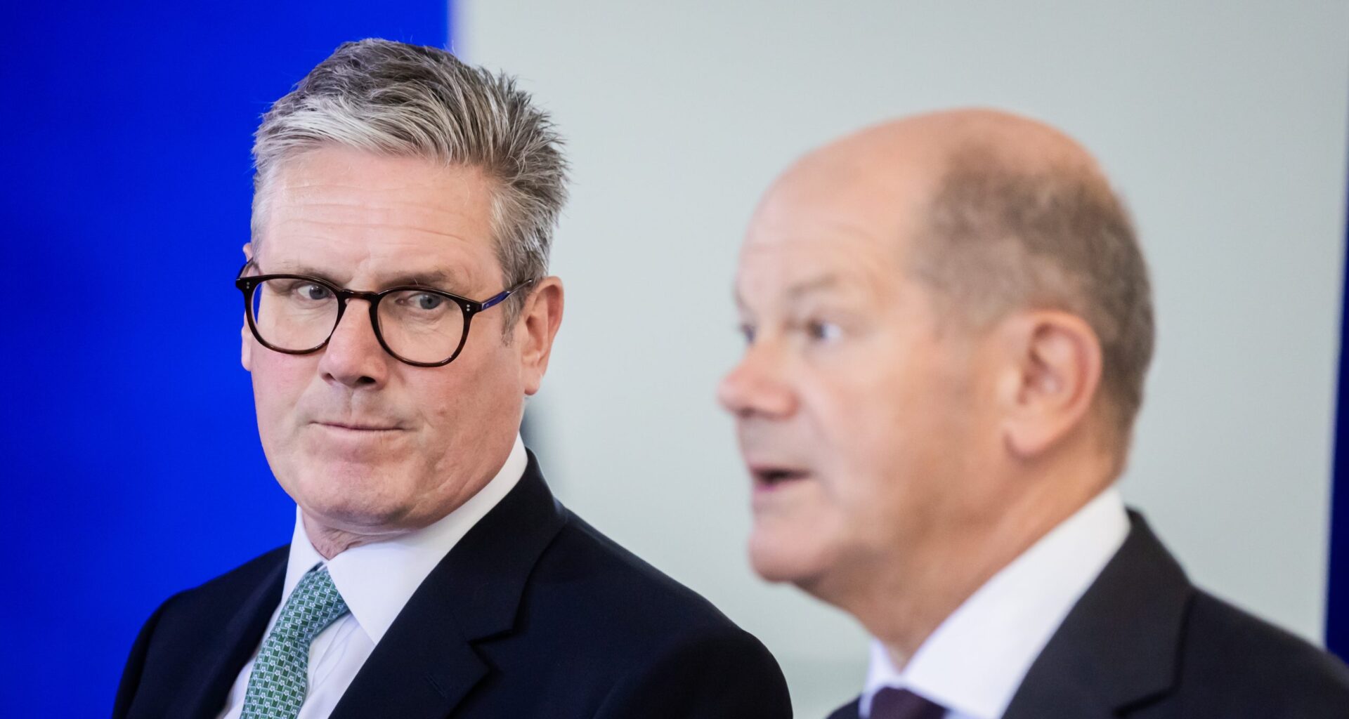 Deutsch-britischer Staatsvertrag wird vorerst auf Eis gelegt