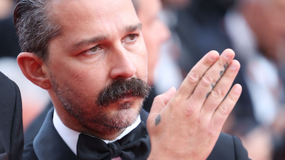 Vorwurf der sexuellen Gewalt: Sängerin zieht Klage gegen Shia LaBeouf zurück