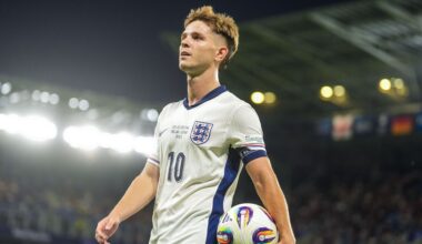 Beim BVB soll er zwei Baustellen auf einmal schließen: Eintracht Frankfurt unternimmt angeblich konkrete Schritte bei Talent aus England