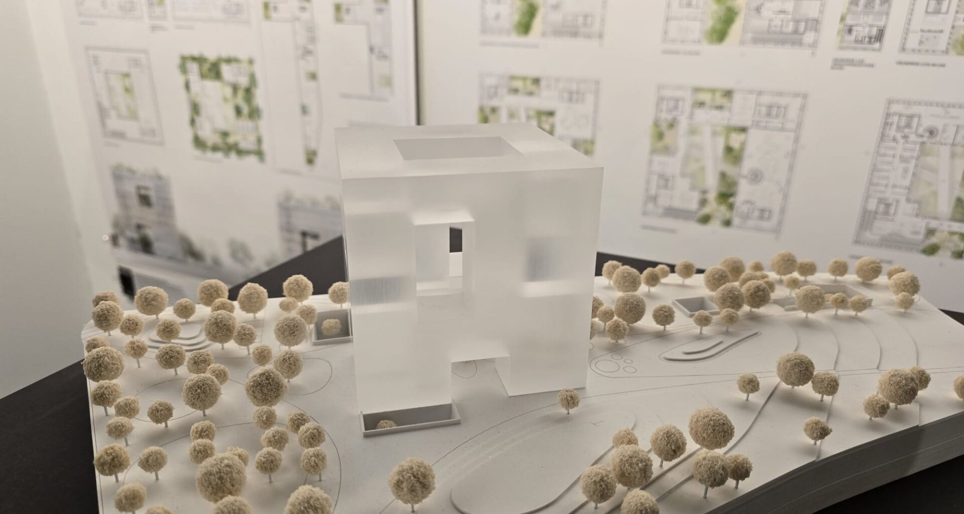4100 Gäste besuchen die Ausstellung der „Wettbewerbsentwürfe für das Zukunftszentrum“ im Salinemuseum – Du bist Halle
