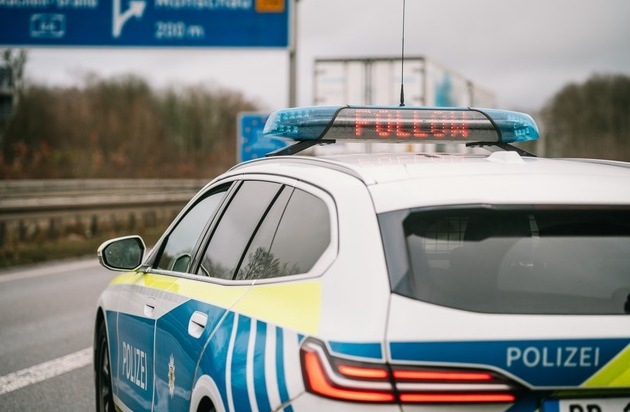 BPOL NRW: Bundespolizei vollstreckt mehrere Haftbefehle - über 2.500EUR Geldstrafen ...
