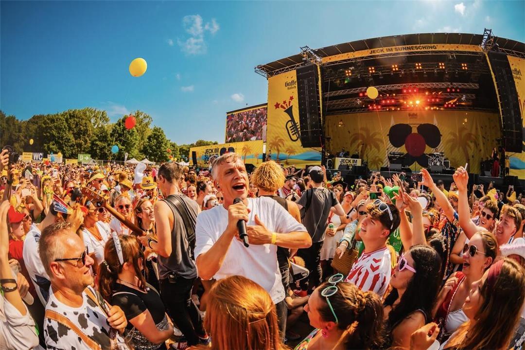 Jeck im Sunnesching in Bonn