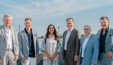 Sommerliche Bordparty / Traditionelle Klüh-Feier mit 650 Gästen auf der MS RheinGalaxie
