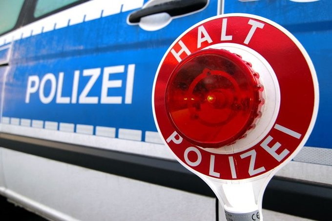 Frankenthal – Verkehrskontrolle aufgrund falscher Kennzeichen – Fahrer ohne Fahrerlaubnis und unter dem Einfluss von Drogen – /// MRN-News.de