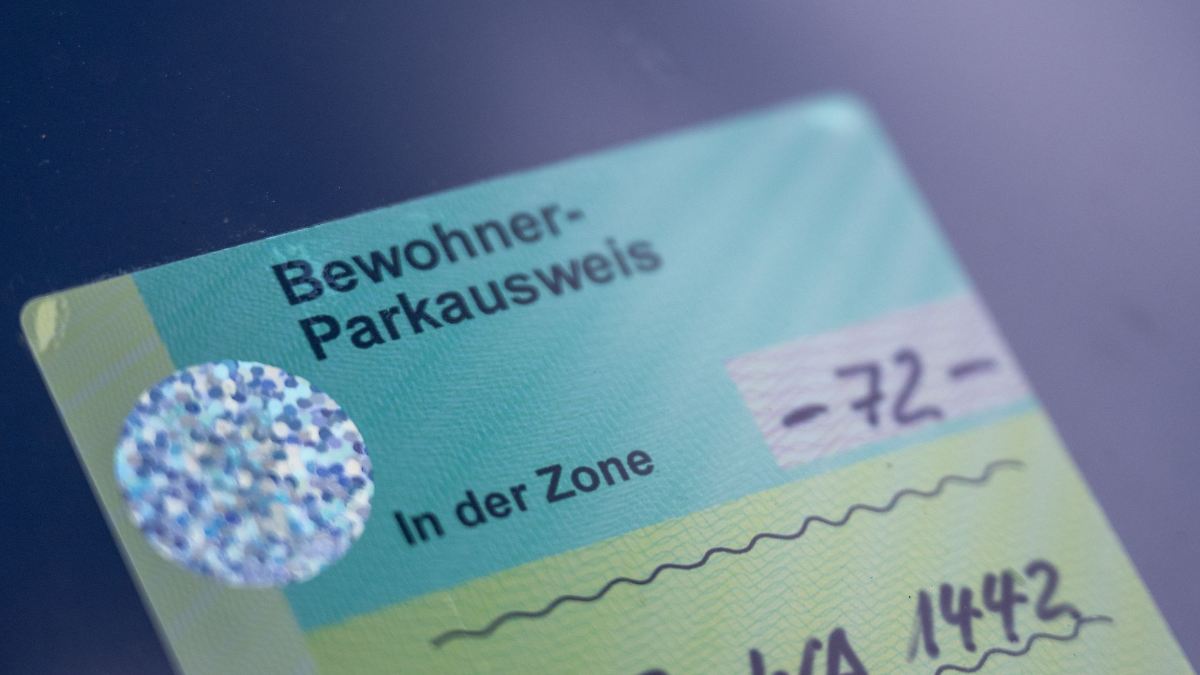 Berlin & Brandenburg: Verkehrssenatorin: Konzept für Parkgebühren kommt noch 2025