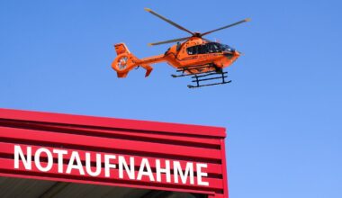 Niedersachsen & Bremen: Frau nach Autounfall im Krankenhaus gestorben