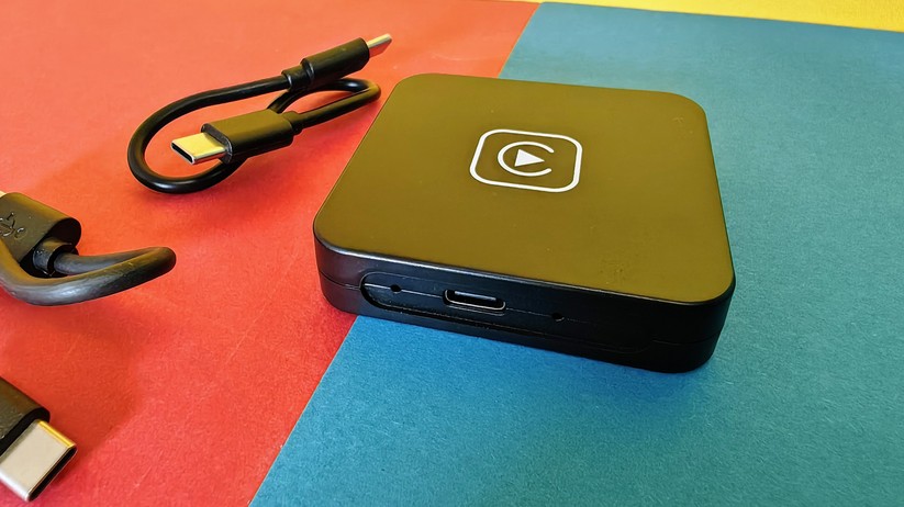 Mini Carplay & Android Auto Box Dongle 