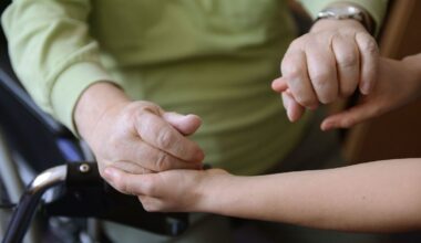 Berlin & Brandenburg: Senatorin: Pflege in Berlin ist eine enorme Herausforderung