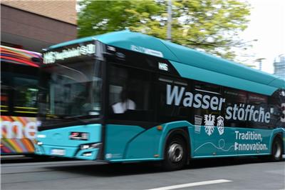 Weitere Wasserstoffbusse werden in Frankfurt vorgestellt
