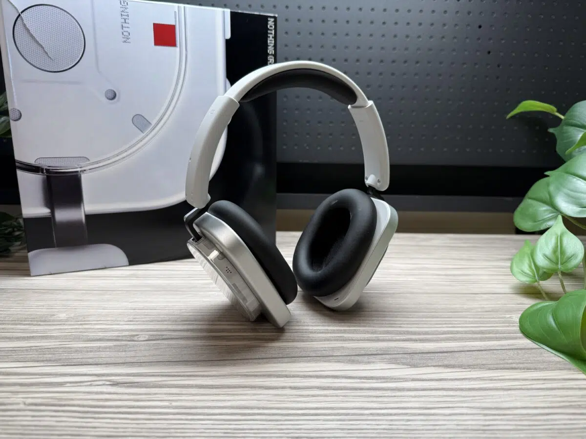 Nothing Headphones 1 mit Karton
