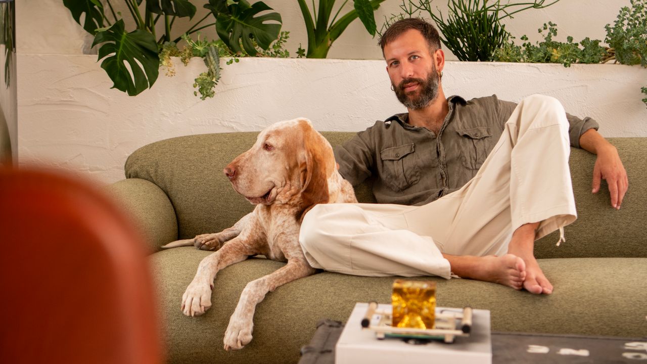 Ein Haus mit viel Freiraum: So gestaltete Architekt Luca Baldazzi ein entspanntes Zuhause für sich und seinen Hund