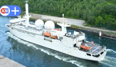 Frankreichs Abhörschiff nach Russland-Einsatz im Nord-Ostsee-Kanal