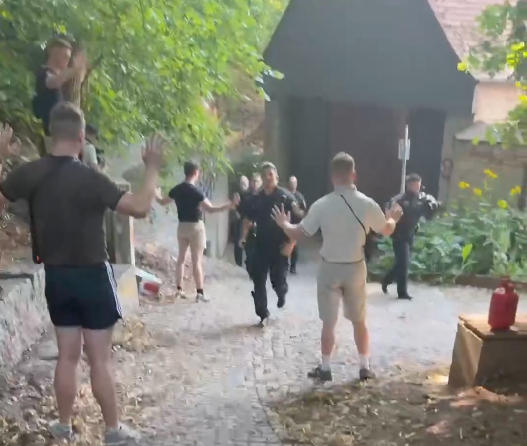 "Handlungsstörer": Welche Kosten auf Martin Sellner zukommen
