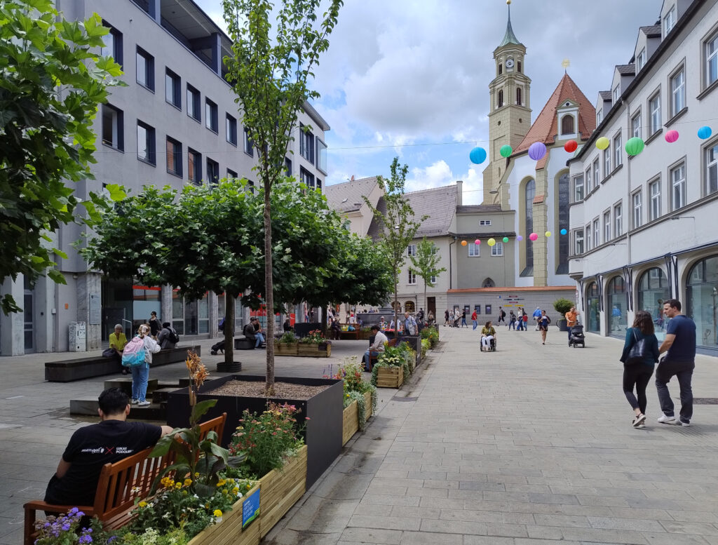 Klimainsel eröffnet ohne Hitze | Die Augsburger Zeitung