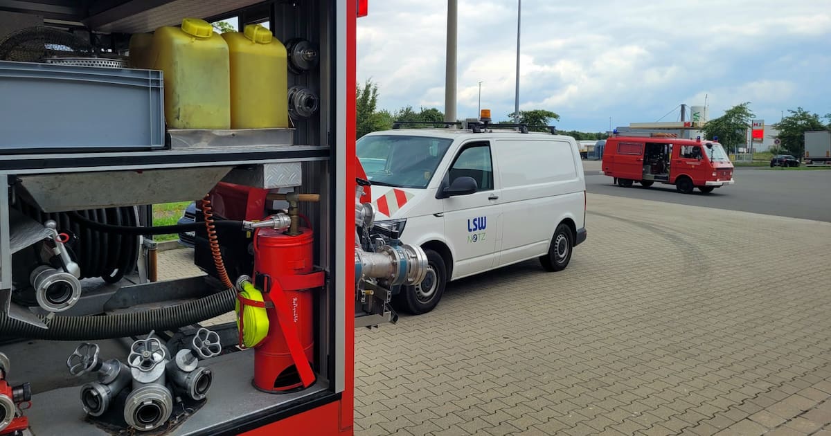 Feuerwehr-Einsatz Gewerbegebiet Waller See nach Gas-Alarm