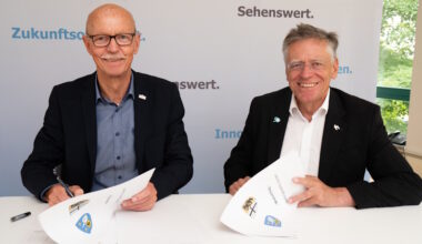 Mietvertrag für die neue Rettungswache unterzeichnet