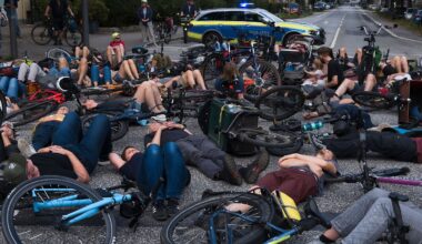 Hamburg & Schleswig-Holstein: 200 Menschen bei Mahnwache für getötete Fahrradfahrerin