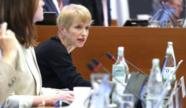 Martina Münch.