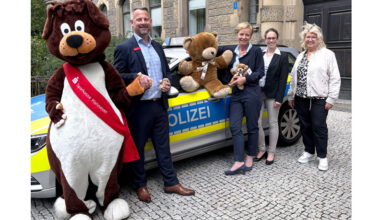 Teddys für Trost in Hannover: mehr als 900 kleine Helfer für Polizeieinsätze