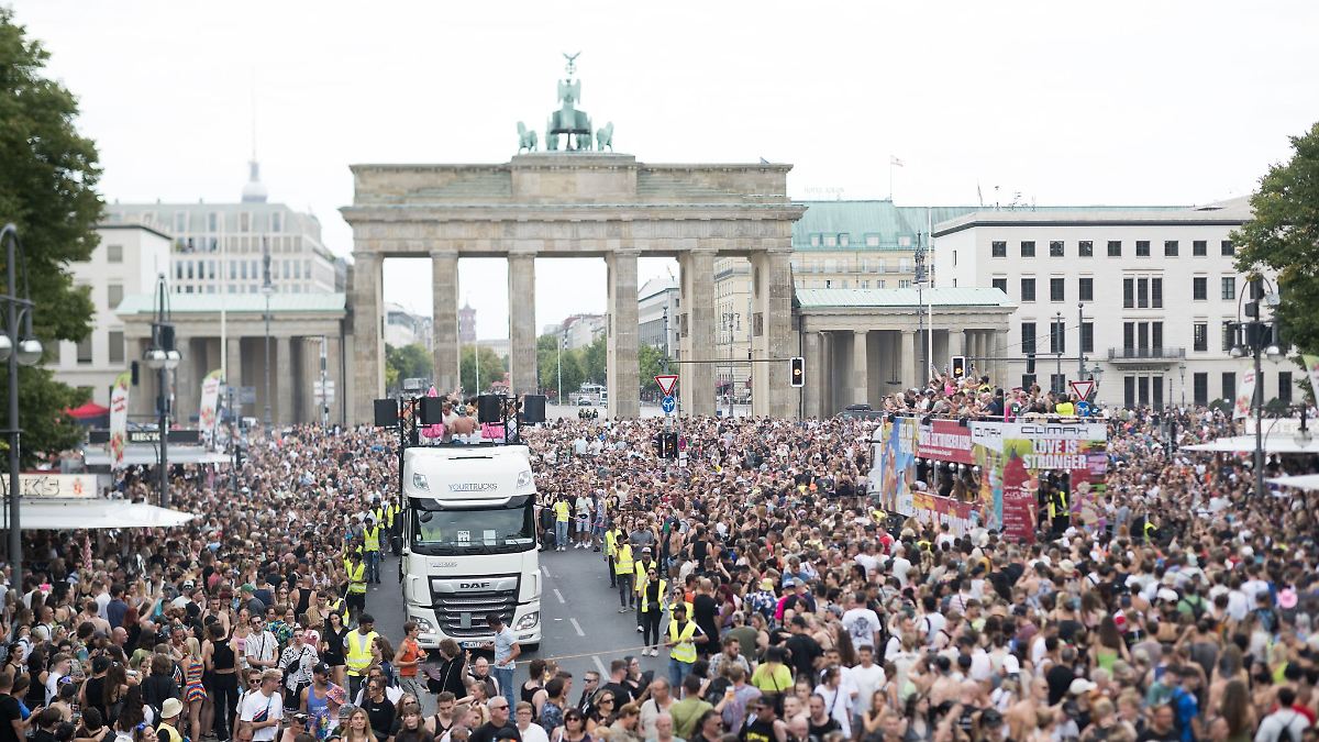 Berlin & Brandenburg: Zehntausende zu Party-Demo "Rave The Planet" erwartet