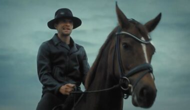 Video erinnert an Kultserie: "Schee war's" - Thomas Müller kehrt Europa den Rücken