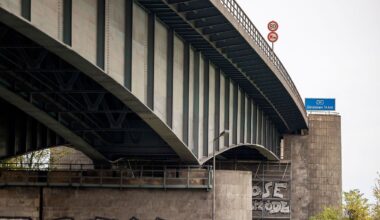 Nordrhein-Westfalen: A59 bei Duisburg wegen Arbeiten an Brücke teilweise gesperrt