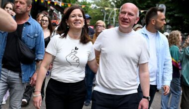 Berlin & Brandenburg: Wegner und Günther-Wünsch in Partnerlook auf CSD