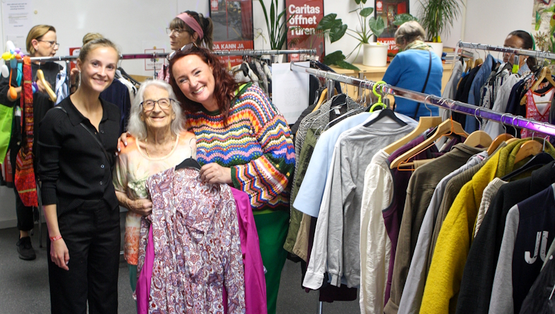 Aktion der youngcaritas: Mit 102 Jahren zur Kleidertauschparty