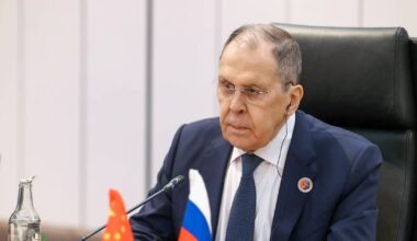 Lawrow wirft Merz antirussische Nazi-Parolen vor