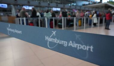 Hamburg & Schleswig-Holstein: Ferienbeginn bringt vollen Flughafen und Autobahnen