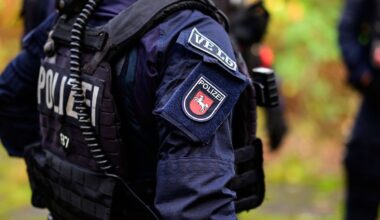 Niedersachsen & Bremen: Mordkommission fasst Tatverdächtige nach Schüssen in Stuhr