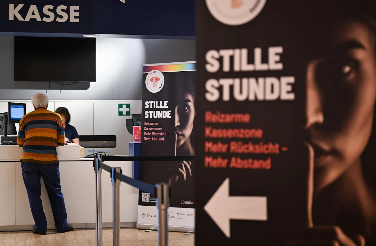 Gesellschaft - Pssst - immer mehr Läden im Land setzen auf „Stille Stunde“ - Panorama