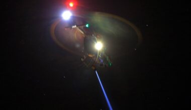 A40 in Duisburg nach Unfall gesperrt ++ Polizei jagt BMW mit Hubschrauber