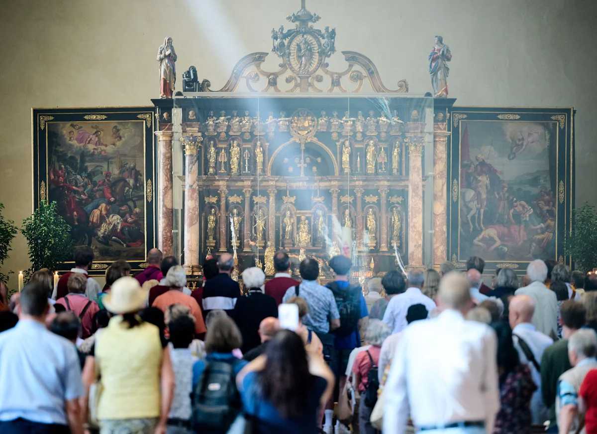 Münster - Domschatz wird zum Jubiläum in Original-Altar gezeigt - Politik
