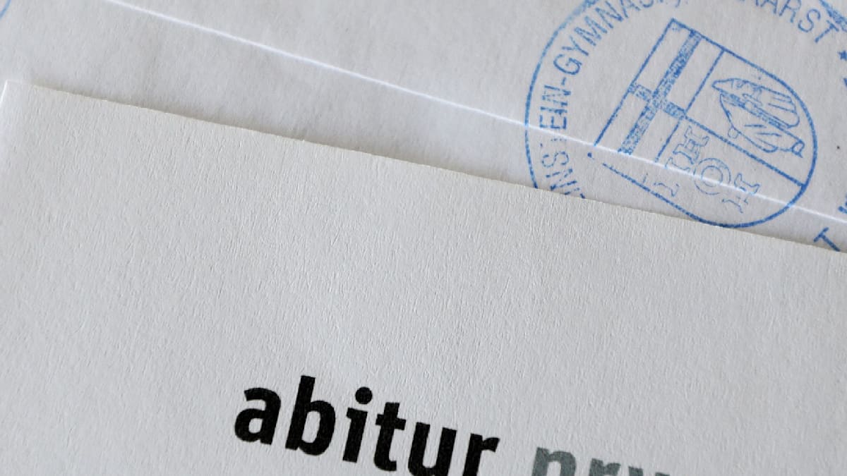NRW-Philologen für Abgleich der Ansprüche von Abitur und Uni