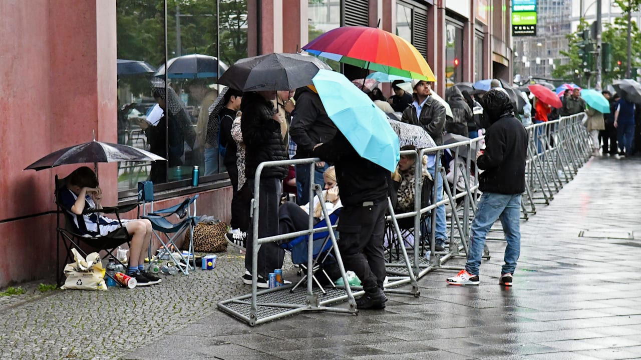Riesen-Ansturm auf Labubus! Deutschland steht Schlange für beliebte Mini-Monster | Regional