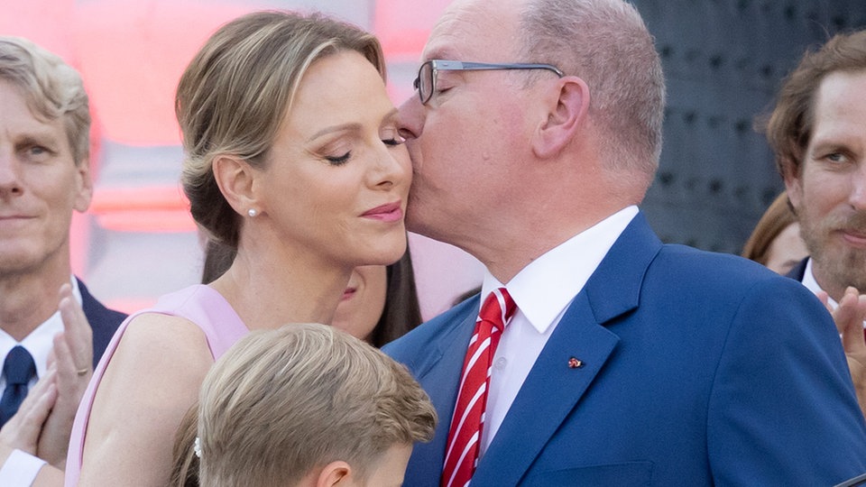 20. Thronjubiläum: So romantisch zeigen sich Fürst Albert und Fürstin Charlène von Monaco