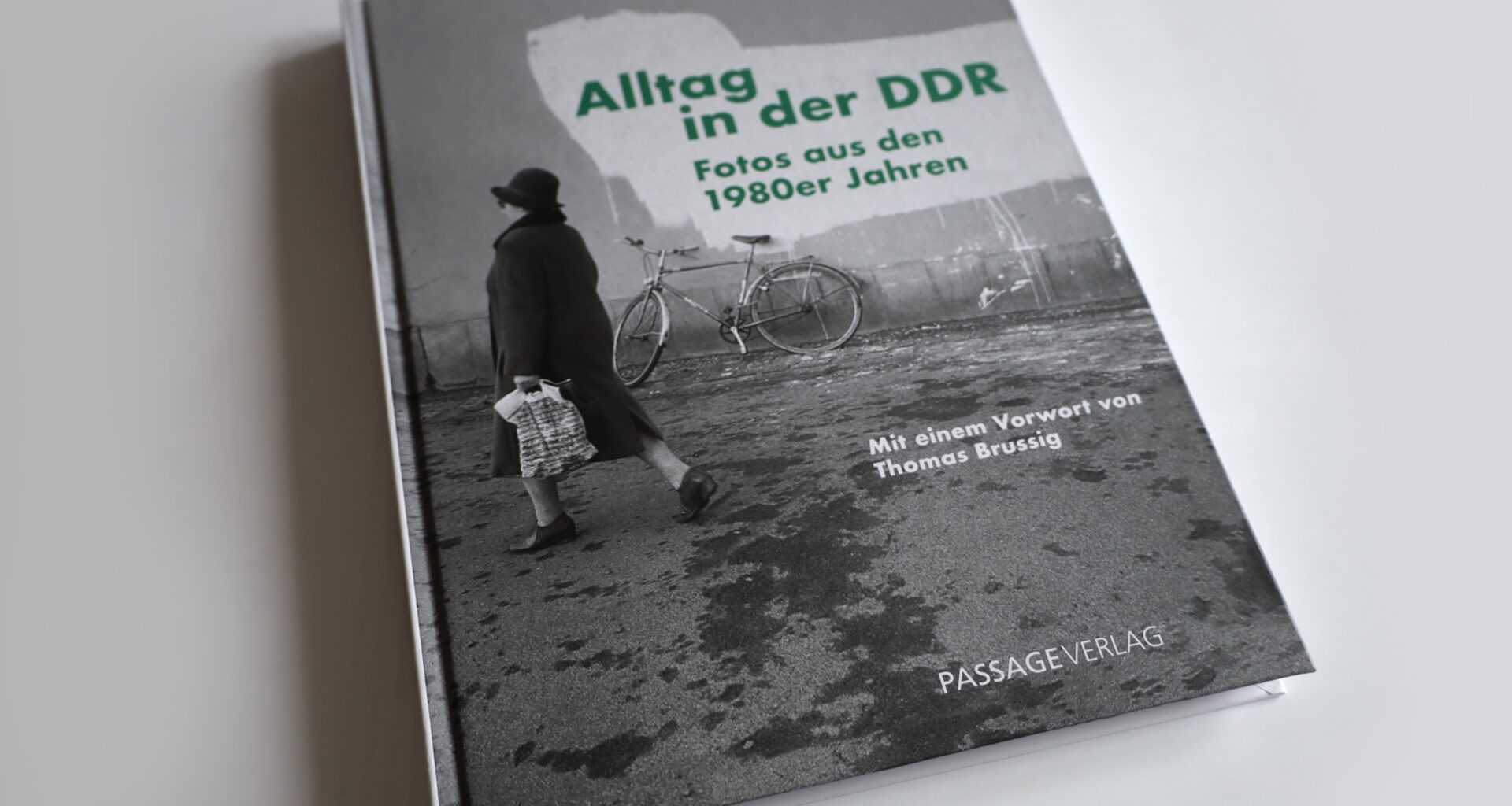 Mahmoud Dabdoubs Fotos aus den 1980ern neu aufgemischt und aufgelegt · Leipziger Zeitung
