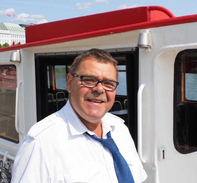 Gelassen und gut gelaunt: Kapitän Jürgen Sawatzki.