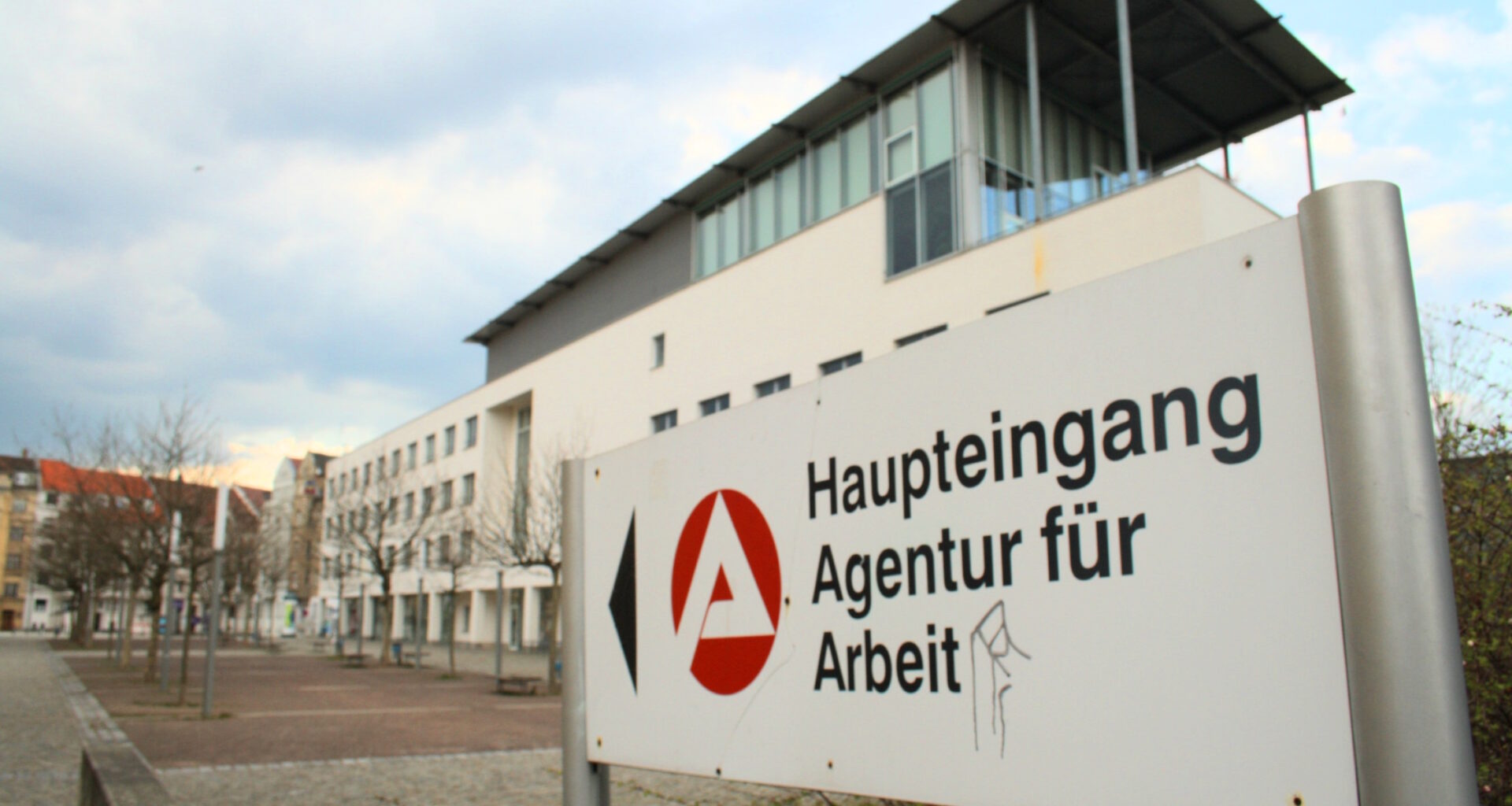 Zahl der gemeldeten freien Stellen sinkt · Leipziger Zeitung