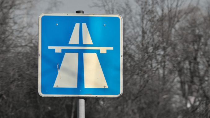 Autobahn Auffahrt