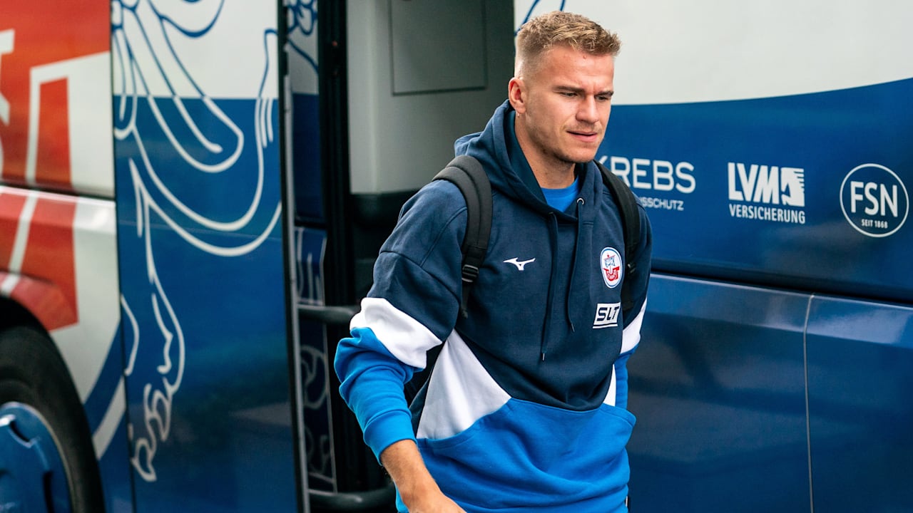 Hansa Rostock: Er kommt mit Pferden! So tickt Abräumer Florian Carstens | Sport